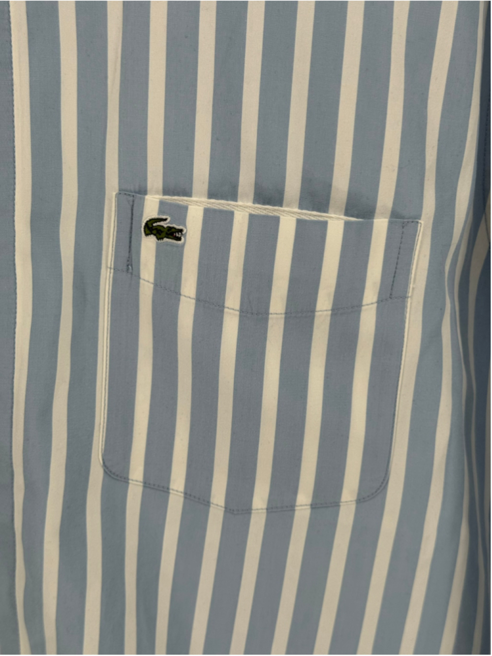 Men's Lacoste Casual Button Down Shirt, Size 16.5, Blue and White Striped - Picture 4 of 4